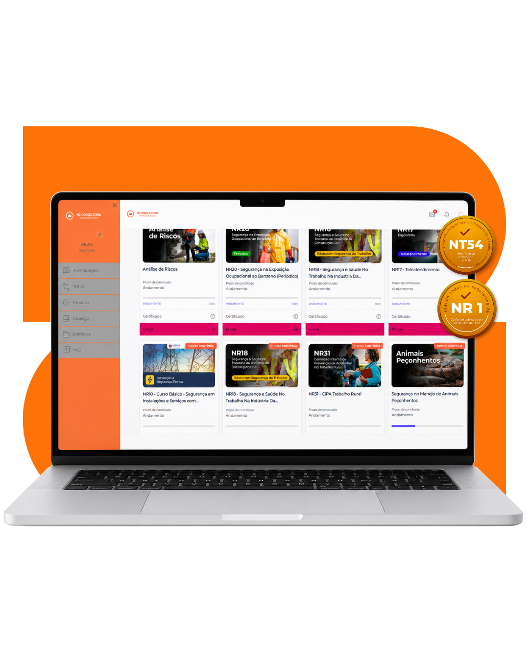 Plataforma EAD da MC Treinamentos exibida em notebook